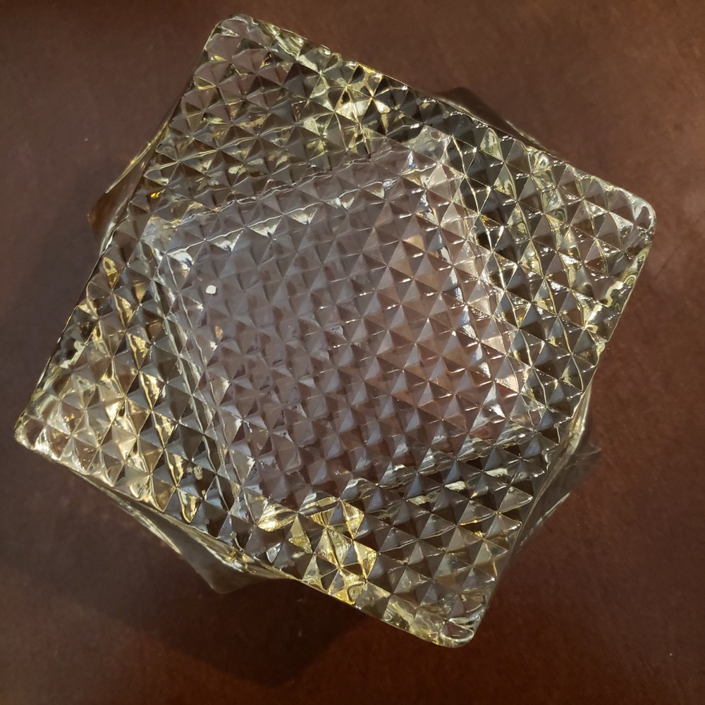 VTG Twisted Square Amber Yellow Glass Ashtray Heavy Waffle Base MCM L.E. Smith‎ - Picture 13 of 16